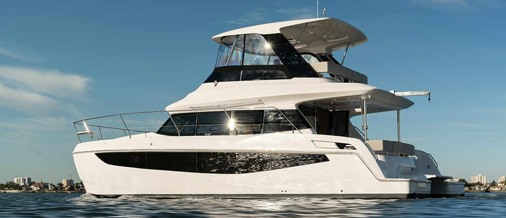 Aquela 42 Catamaran Exterior